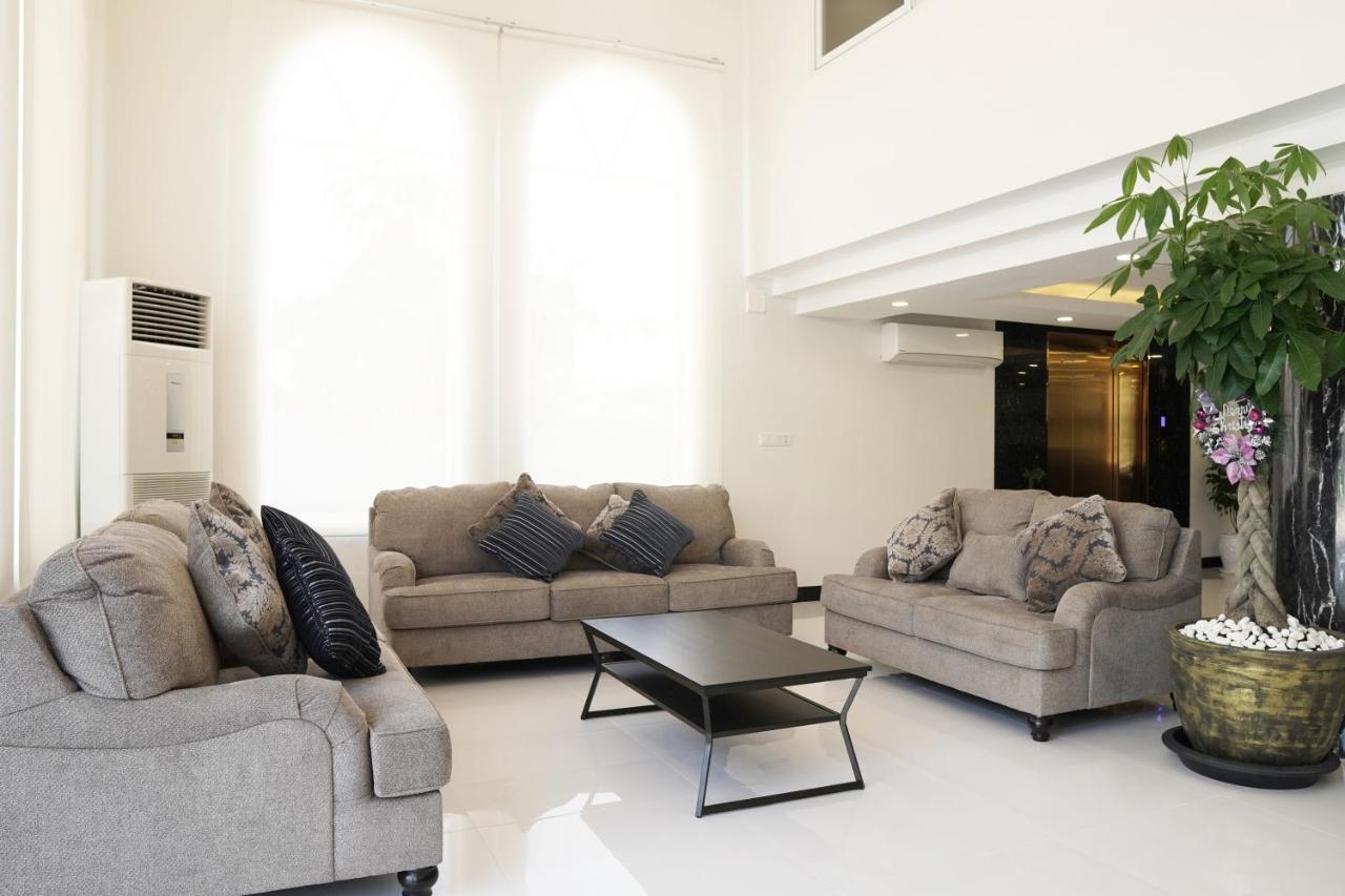 Apple Hotel Three - Near Pnh Airport Πνομ Πενχ Εξωτερικό φωτογραφία