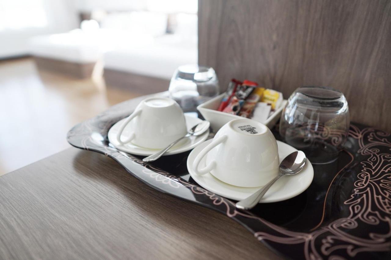 Apple Hotel Three - Near Pnh Airport Πνομ Πενχ Εξωτερικό φωτογραφία