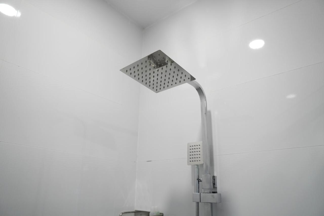 Apple Hotel Three - Near Pnh Airport Πνομ Πενχ Εξωτερικό φωτογραφία