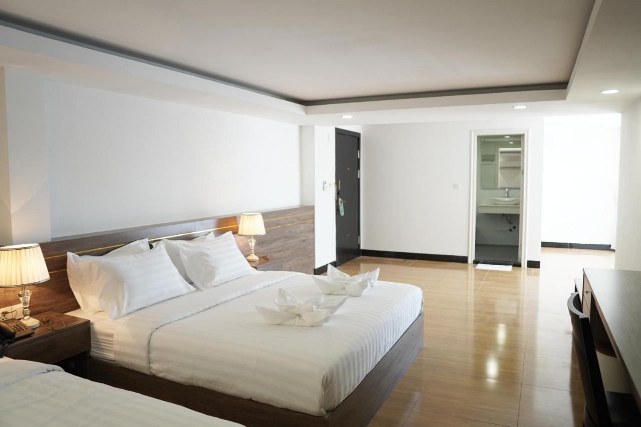 Apple Hotel Three - Near Pnh Airport Πνομ Πενχ Εξωτερικό φωτογραφία
