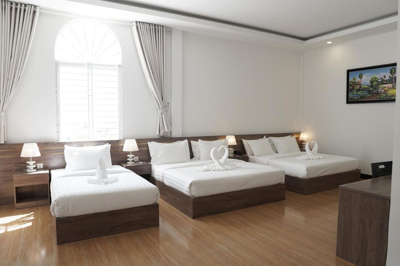 Apple Hotel Three - Near Pnh Airport Πνομ Πενχ Εξωτερικό φωτογραφία